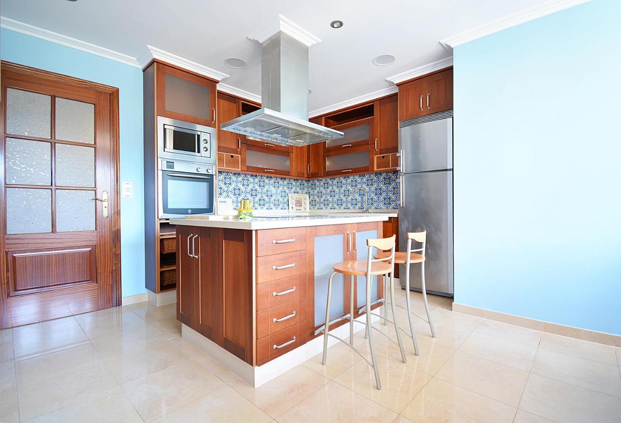Galihost - Casa Con Precioso Jardin En Vilanova De Arousa ภายนอก รูปภาพ
