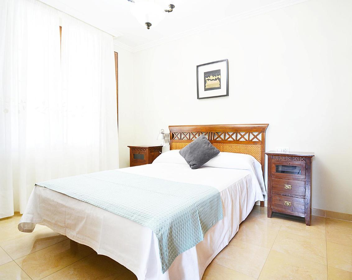 Galihost - Casa Con Precioso Jardin En Vilanova De Arousa ภายนอก รูปภาพ