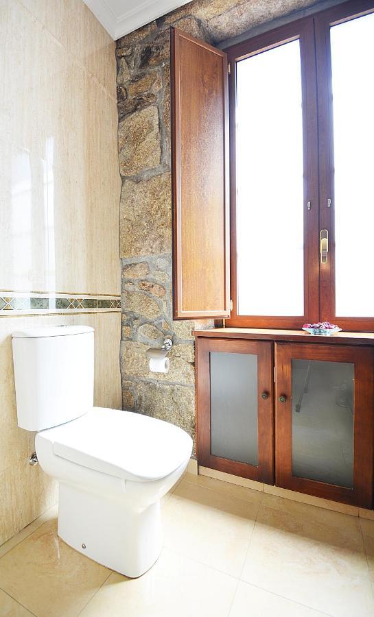 Galihost - Casa Con Precioso Jardin En Vilanova De Arousa ภายนอก รูปภาพ