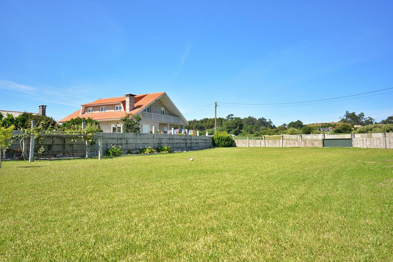 Galihost - Casa Con Precioso Jardin En Vilanova De Arousa ภายนอก รูปภาพ